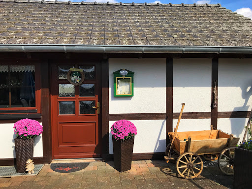 Clemems Farm - Cafe - Thumbnail