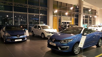 Photos of Automotive day and Renault - Dacia