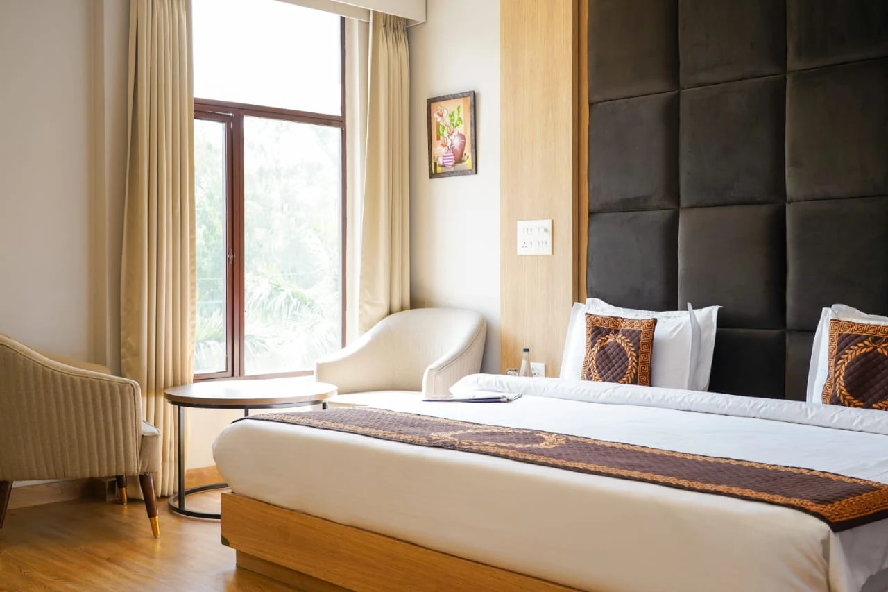 Meraj inn Hotel