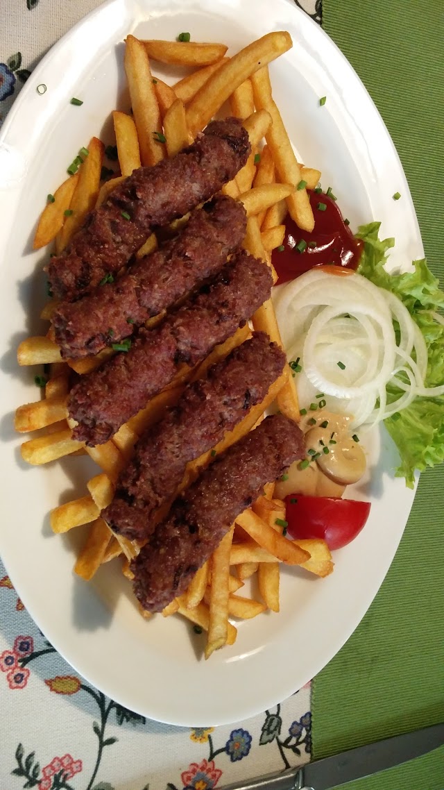 Zum lieben Augustin