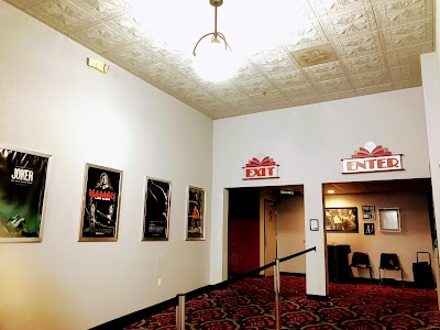 B&B Fulton Cinema 8