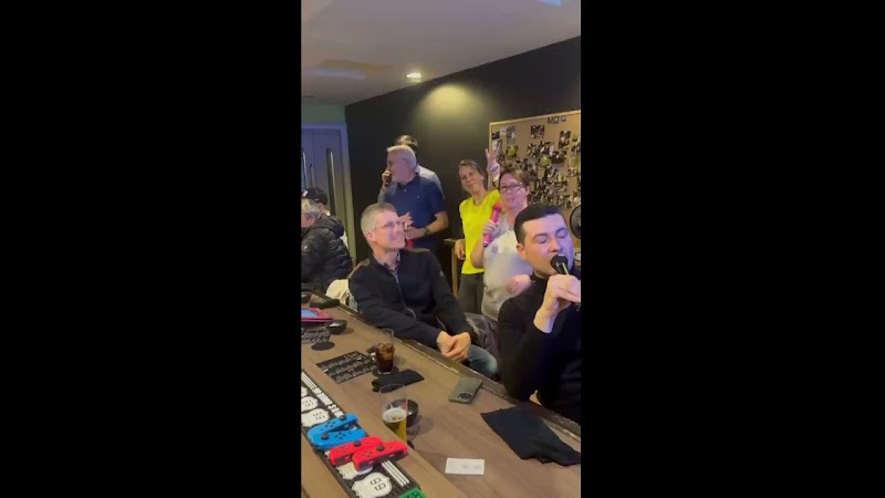 Bar Parti パルティ【金沢駅/バー/カラオケ/出会い】