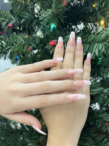 Moon Nails - Visual