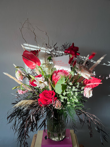 Ray's Room Floral Co. - Thumbnail