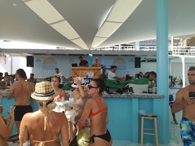 Delight Plus Beach Bar