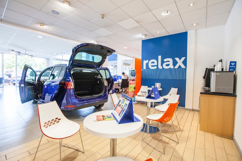 Hendy Ford Fareham Transit Centre & Used Car Centre photo 2