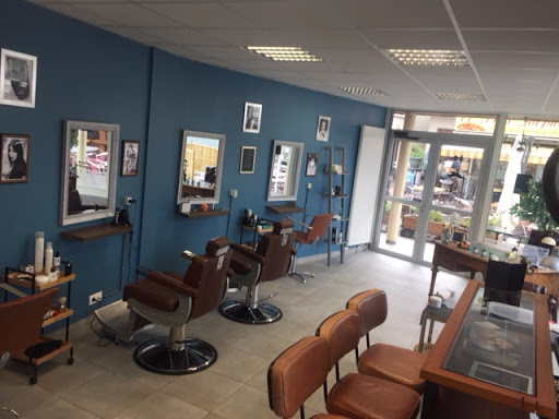 Salon de coiffure - Barbier - Thumbnail
