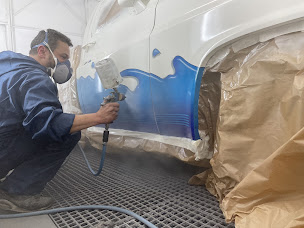 Photo n°23 de CARROSSERIE RAYSSIGUIER FIVE STAR à Albi (Atelier de carrosserie automobile)