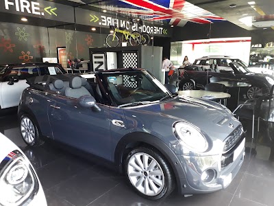 Photos of Euromotors Center