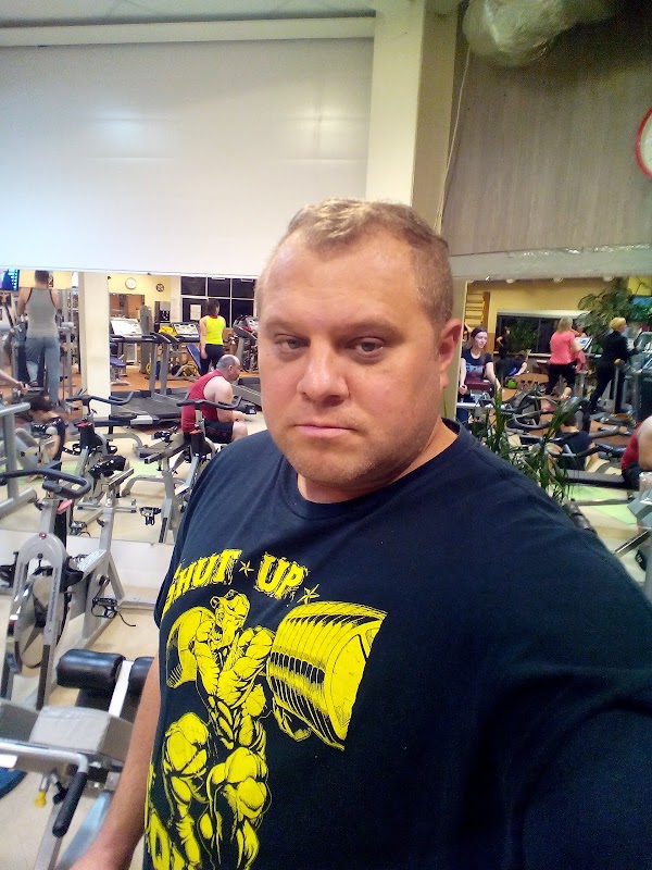 Спортзал петрозаводск. Элита Петрозаводск тренажерный. Тренажерный зал элита Петрозаводск. Гоголя 21 Петрозаводск тренажерный зал. Тренажерный зал элита Гоголя 21а.