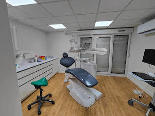 Photo n°2 de Dr MALBET Stéphane à Lyon (Dentiste)