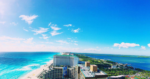 Cancun Dreaming
