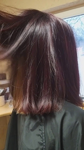 Marianna Fodrászat - Siklós