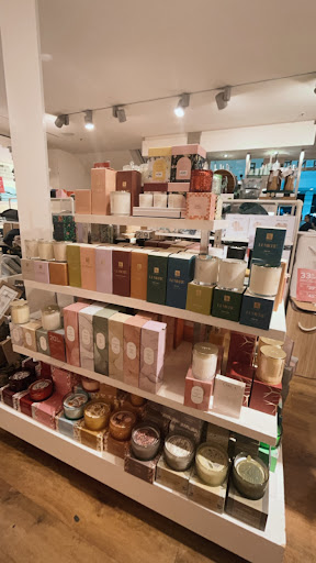 Bed Bath N' Table Indooroopilly - Thumbnail