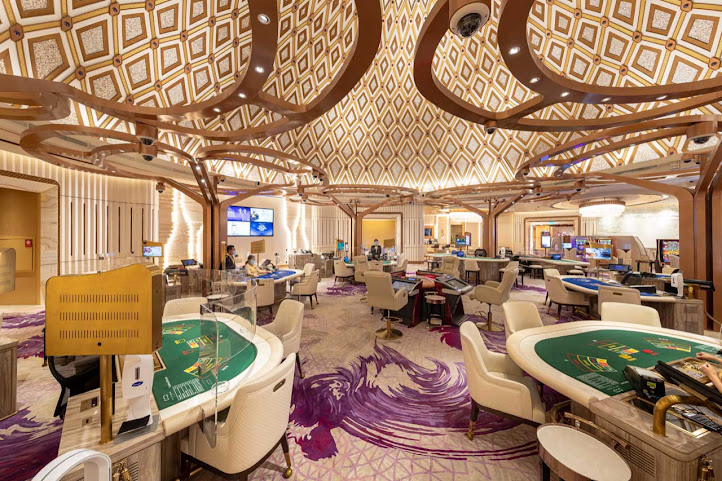 City of Dreams Manila - Luxury Hotel Resort & Casino in Metro Manila, Philippines by null