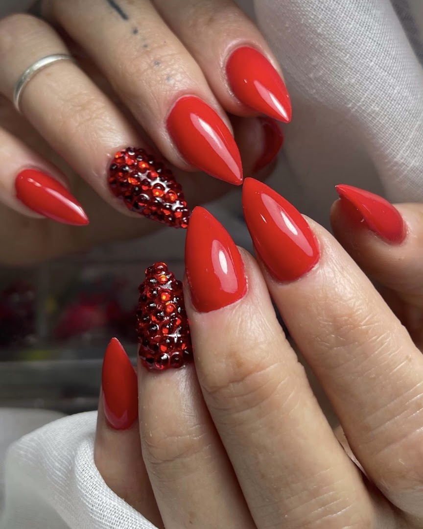 Nails Luna Janati - Beauty Center