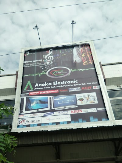 Electronics Store