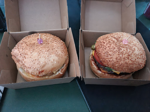 Photo 3 - Night Burger