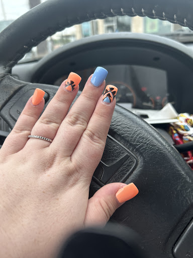 Nails 231 - Thumbnail