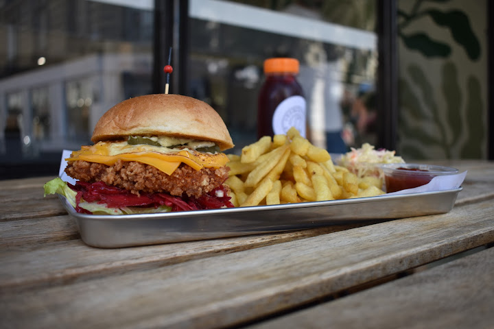 Qasti Shawarma Grill by null