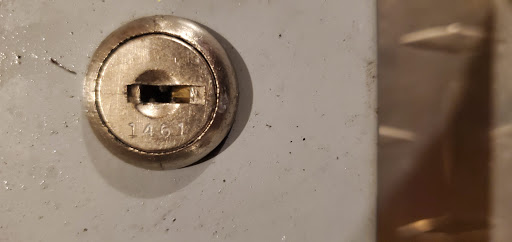 Hoffman Lockouts - Visual