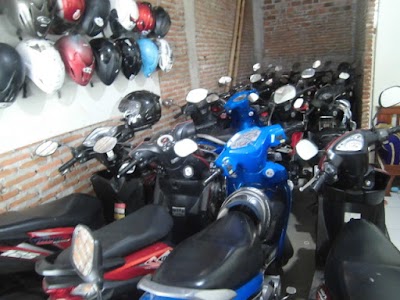Photos of PARKIR MOTOR INAP RONI (depan stasiun purwokerto)