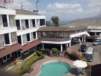 Photos of Victory Hotel
