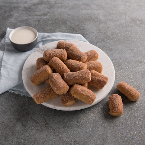 Auntie Anne's by null