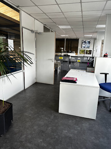Hertz Location De Voitures - Paris, Clamart - 10 Avenue Reaumur - Thumbnail