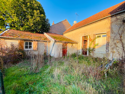 Chloé Vernanchet Conseillère en immobilier IAD France