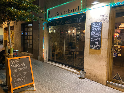 Le Standard - Visual