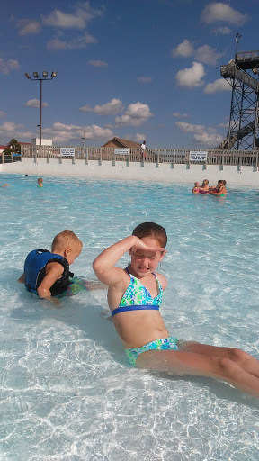 Island Oasis Water Park - Thumbnail