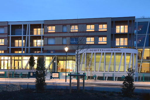 Photo de Résidence Services Seniors DOMITYS - Le Jardin des Trois Rois à Mur-de-Sologne (41230)
