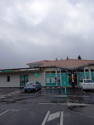 Photo n°6 de Aprium Pharmacie de Rivières à Rivières (Pharmacie vétérinaire)