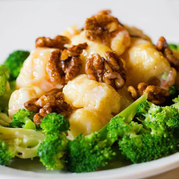 Mandarin House by null