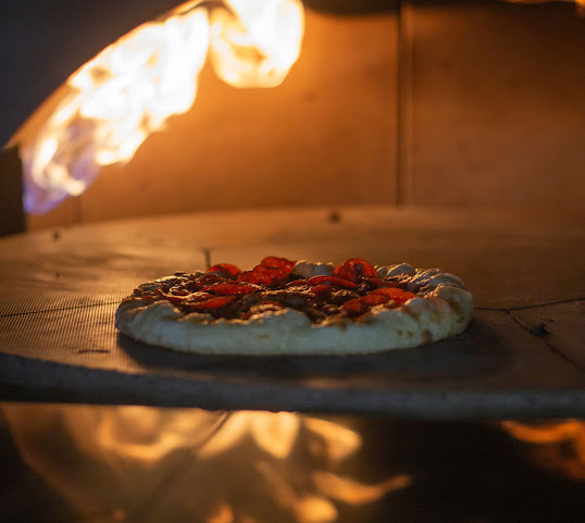 Ciao Down Pizza Studio by null