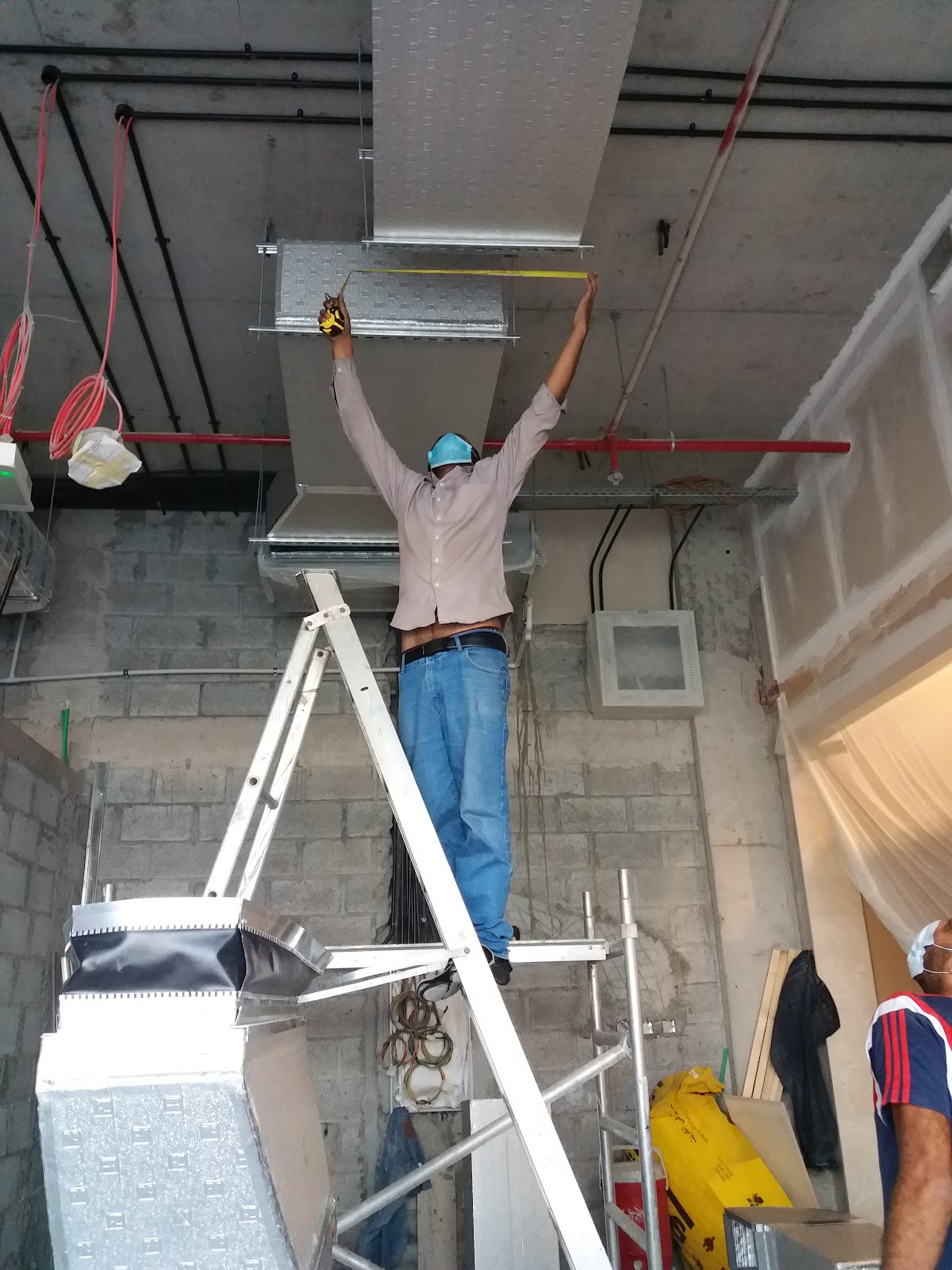 Al Daiem Electrical Equipment & A/C Repairing - صورة 5