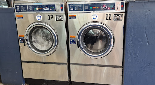 Washouse Laundry & Drop-Off Service Naples - Thumbnail