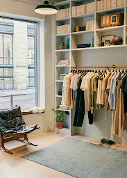 Photo n°3 de L'Atelier - Octobre Editions à Paris (Magasin de chaussures)