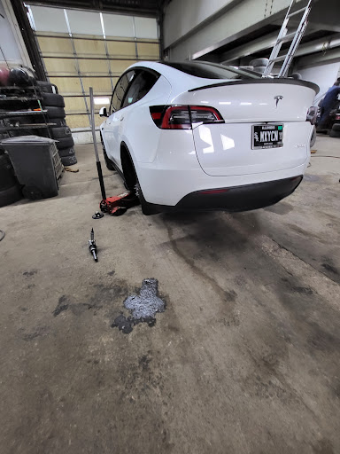 Padilla Tire Service - Thumbnail