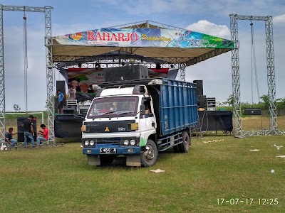 Photos of Alun Alun Pati Kayen