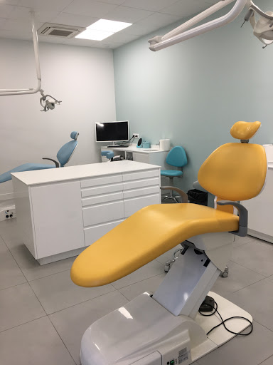 Centre d’orthodontie Louise Gallery - France