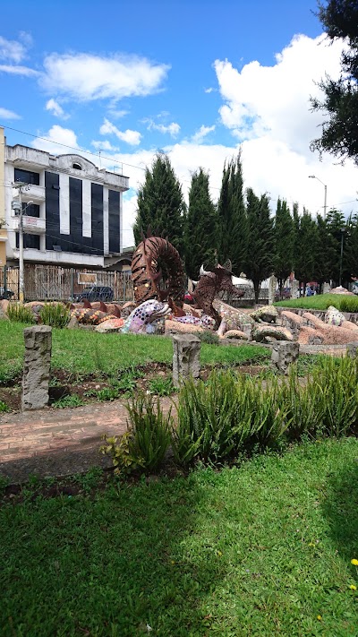 Photos of el Drag&oacute;n Park