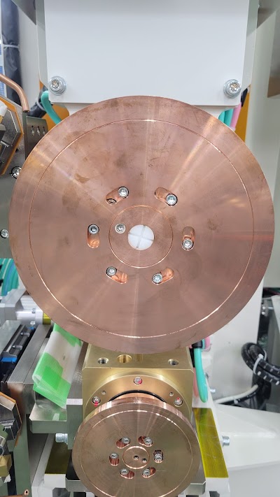 ART-HIKARI株式会社