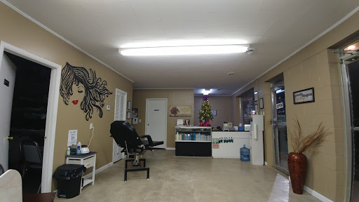 Daily Kneads Therapeutic Massage and Salon Gallery - United States