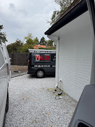 Photo n°2 de ATELIER VALET peinture décoration ,Entreprise MOUVALLOISE et Familiale De Père En Fils Depuis 1920 à Mouvaux (Service de pose de parquet)
