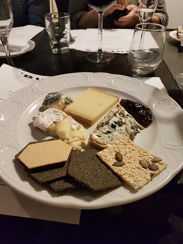 Bullys Restaurant