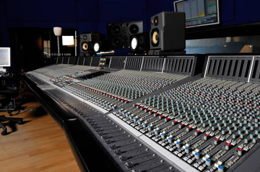 Audio-Plugin-UK - Visual