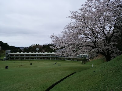 岩倉ゴルフクラブ