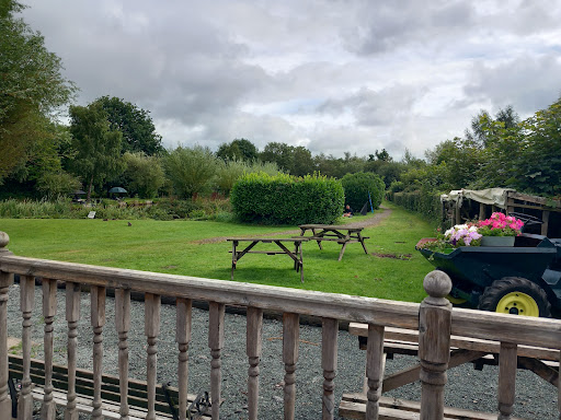 Lockside lodge - Visual